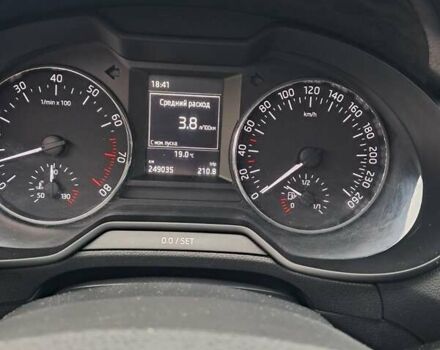 Білий Шкода Октавія, об'ємом двигуна 1.4 л та пробігом 250 тис. км за 9500 $, фото 8 на Automoto.ua