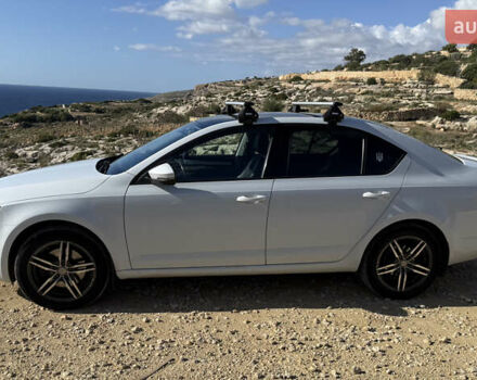 Белый Шкода Октавия, объемом двигателя 1.8 л и пробегом 287 тыс. км за 8500 $, фото 9 на Automoto.ua