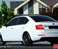 Білий Шкода Октавія, об'ємом двигуна 1.8 л та пробігом 127 тис. км за 12300 $, фото 1 на Automoto.ua