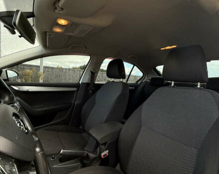 Белый Шкода Октавия, объемом двигателя 1.4 л и пробегом 130 тыс. км за 10000 $, фото 11 на Automoto.ua