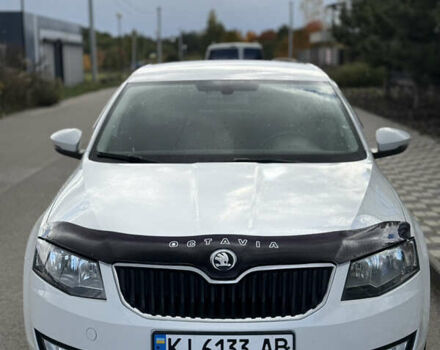 Белый Шкода Октавия, объемом двигателя 1.4 л и пробегом 130 тыс. км за 10000 $, фото 4 на Automoto.ua