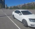 Білий Шкода Октавія, об'ємом двигуна 1.8 л та пробігом 120 тис. км за 12500 $, фото 2 на Automoto.ua
