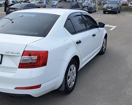 Білий Шкода Октавія, об'ємом двигуна 1.6 л та пробігом 183 тис. км за 9300 $, фото 3 на Automoto.ua
