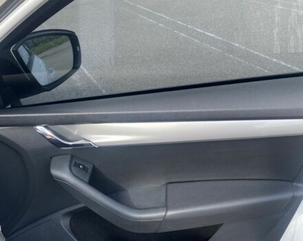 Белый Шкода Октавия, объемом двигателя 1.6 л и пробегом 275 тыс. км за 9500 $, фото 15 на Automoto.ua