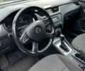 Белый Шкода Октавия, объемом двигателя 1.4 л и пробегом 230 тыс. км за 11000 $, фото 18 на Automoto.ua