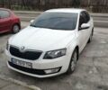 Белый Шкода Октавия, объемом двигателя 1.8 л и пробегом 130 тыс. км за 10599 $, фото 1 на Automoto.ua