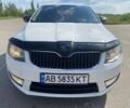 Белый Шкода Октавия, объемом двигателя 1.6 л и пробегом 275 тыс. км за 9500 $, фото 4 на Automoto.ua