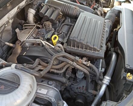 Белый Шкода Октавия, объемом двигателя 1.2 л и пробегом 220 тыс. км за 9000 $, фото 11 на Automoto.ua