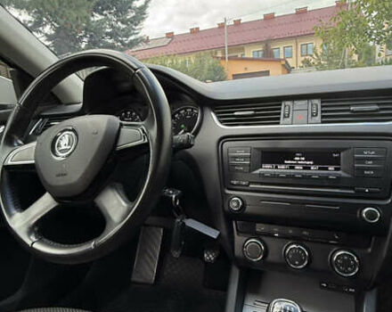 Шкода Октавия 2014 в Ужгороде на Automoto.ua Белый Шкода Октавия, объемом двигателя 1.6 л и пробегом 270 тыс. км за 8950 $, фото 15 на Automoto.ua