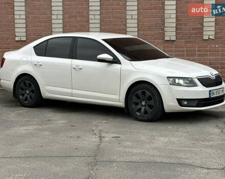 Білий Шкода Октавія, об'ємом двигуна 1.97 л та пробігом 295 тис. км за 12700 $, фото 9 на Automoto.ua