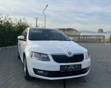 Шкода Октавія 2014 у Хусте на Automoto.ua Білий Шкода Октавія, об'ємом двигуна 1.97 л та пробігом 252 тис. км за 12200 $, фото 8 на Automoto.ua