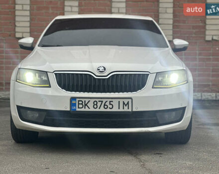 Білий Шкода Октавія, об'ємом двигуна 1.97 л та пробігом 295 тис. км за 12700 $, фото 5 на Automoto.ua