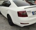 Белый Шкода Октавия, объемом двигателя 1.6 л и пробегом 300 тыс. км за 11200 $, фото 10 на Automoto.ua
