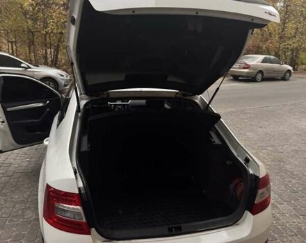 Белый Шкода Октавия, объемом двигателя 1.97 л и пробегом 243 тыс. км за 12700 $, фото 11 на Automoto.ua