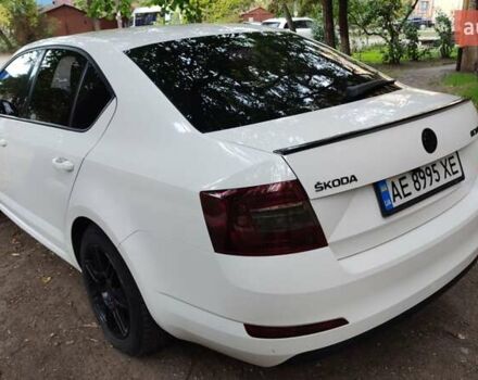 Белый Шкода Октавия, объемом двигателя 1.6 л и пробегом 300 тыс. км за 11200 $, фото 14 на Automoto.ua