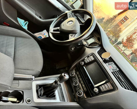 Білий Шкода Октавія, об'ємом двигуна 1.6 л та пробігом 232 тис. км за 10400 $, фото 5 на Automoto.ua