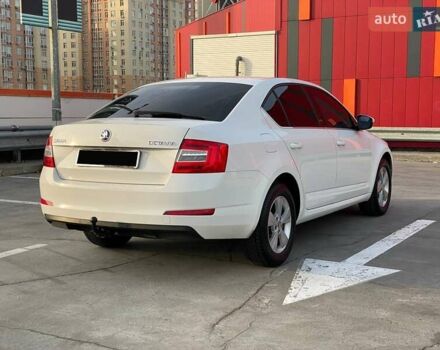 Белый Шкода Октавия, объемом двигателя 1.6 л и пробегом 152 тыс. км за 10500 $, фото 11 на Automoto.ua