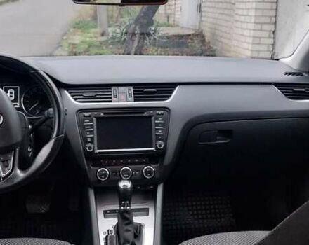 Белый Шкода Октавия, объемом двигателя 1.4 л и пробегом 220 тыс. км за 10500 $, фото 9 на Automoto.ua