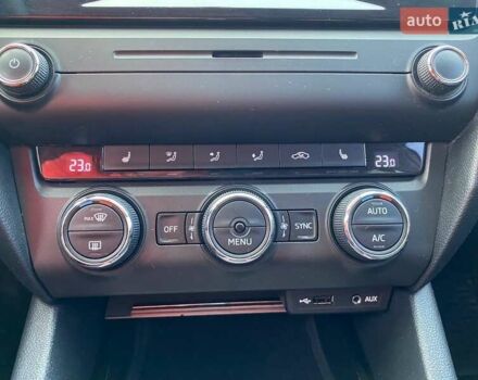 Белый Шкода Октавия, объемом двигателя 1.6 л и пробегом 152 тыс. км за 10500 $, фото 36 на Automoto.ua