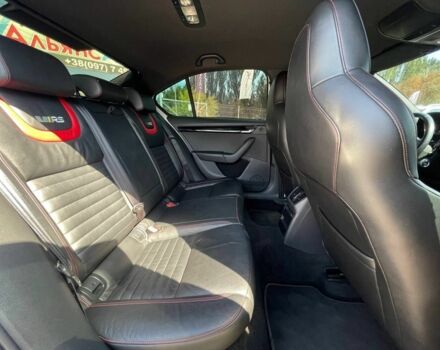 Белый Шкода Октавия, объемом двигателя 2 л и пробегом 221 тыс. км за 14999 $, фото 21 на Automoto.ua