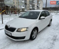 Білий Шкода Октавія, об'ємом двигуна 1.6 л та пробігом 252 тис. км за 10000 $, фото 1 на Automoto.ua