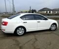 Шкода Октавия 2015 в Кривом Озере на Automoto.ua Белый Шкода Октавия, объемом двигателя 1.6 л и пробегом 0 тыс. км за 11000 $, фото 4 на Automoto.ua