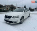 Белый Шкода Октавия, объемом двигателя 1.6 л и пробегом 195 тыс. км за 9900 $, фото 1 на Automoto.ua