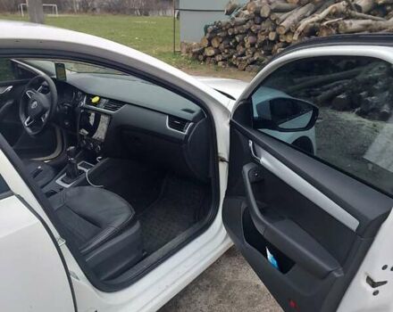 Белый Шкода Октавия, объемом двигателя 1.2 л и пробегом 435 тыс. км за 9500 $, фото 11 на Automoto.ua