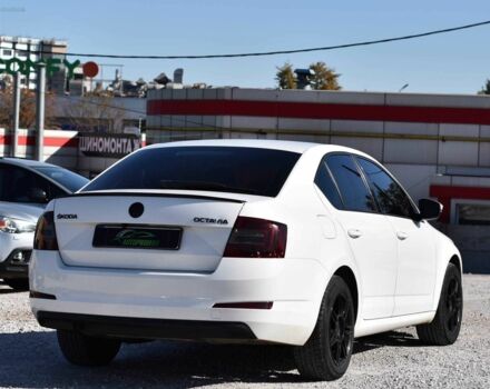 Белый Шкода Октавия, объемом двигателя 1.6 л и пробегом 219 тыс. км за 11500 $, фото 2 на Automoto.ua