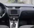 Белый Шкода Октавия, объемом двигателя 1.4 л и пробегом 220 тыс. км за 10500 $, фото 6 на Automoto.ua