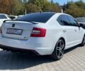 Белый Шкода Октавия, объемом двигателя 2 л и пробегом 221 тыс. км за 14999 $, фото 6 на Automoto.ua