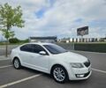Белый Шкода Октавия, объемом двигателя 2 л и пробегом 243 тыс. км за 10950 $, фото 1 на Automoto.ua