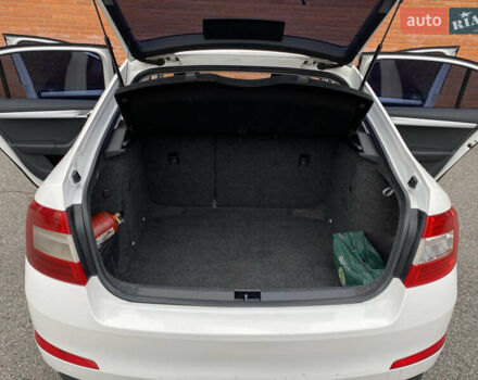 Білий Шкода Октавія, об'ємом двигуна 1.4 л та пробігом 194 тис. км за 8800 $, фото 30 на Automoto.ua