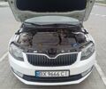 Белый Шкода Октавия, объемом двигателя 1.6 л и пробегом 211 тыс. км за 9800 $, фото 11 на Automoto.ua