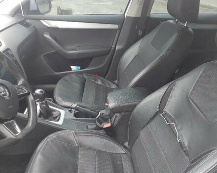 Белый Шкода Октавия, объемом двигателя 1.2 л и пробегом 435 тыс. км за 9500 $, фото 27 на Automoto.ua