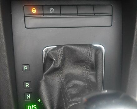 Белый Шкода Октавия, объемом двигателя 1.6 л и пробегом 245 тыс. км за 12300 $, фото 13 на Automoto.ua