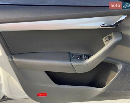 Белый Шкода Октавия, объемом двигателя 1.6 л и пробегом 152 тыс. км за 10500 $, фото 31 на Automoto.ua