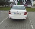 Белый Шкода Октавия, объемом двигателя 1.6 л и пробегом 211 тыс. км за 9800 $, фото 8 на Automoto.ua