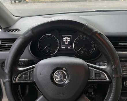 Белый Шкода Октавия, объемом двигателя 1.97 л и пробегом 243 тыс. км за 12700 $, фото 16 на Automoto.ua