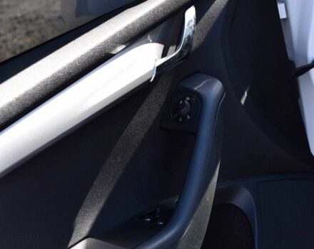 Белый Шкода Октавия, объемом двигателя 1.6 л и пробегом 219 тыс. км за 11500 $, фото 14 на Automoto.ua