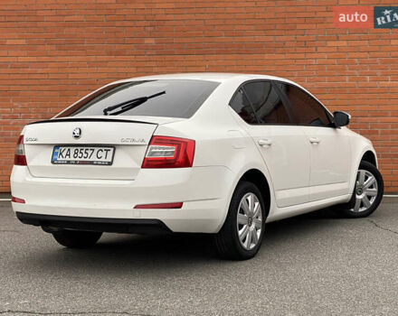 Білий Шкода Октавія, об'ємом двигуна 1.4 л та пробігом 194 тис. км за 8800 $, фото 15 на Automoto.ua