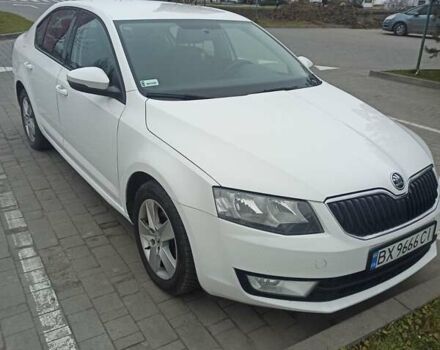 Белый Шкода Октавия, объемом двигателя 1.6 л и пробегом 211 тыс. км за 9800 $, фото 2 на Automoto.ua