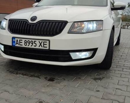 Белый Шкода Октавия, объемом двигателя 1.6 л и пробегом 300 тыс. км за 11200 $, фото 5 на Automoto.ua