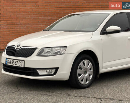 Білий Шкода Октавія, об'ємом двигуна 1.4 л та пробігом 194 тис. км за 8800 $, фото 6 на Automoto.ua