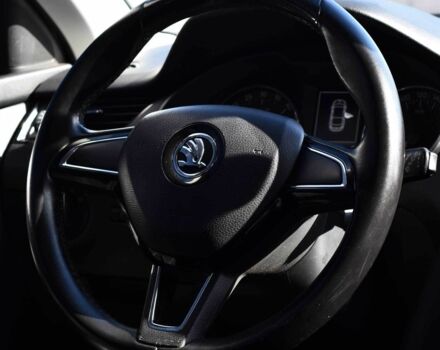 Белый Шкода Октавия, объемом двигателя 1.6 л и пробегом 219 тыс. км за 11500 $, фото 6 на Automoto.ua