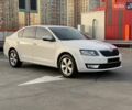 Белый Шкода Октавия, объемом двигателя 1.6 л и пробегом 152 тыс. км за 10500 $, фото 6 на Automoto.ua