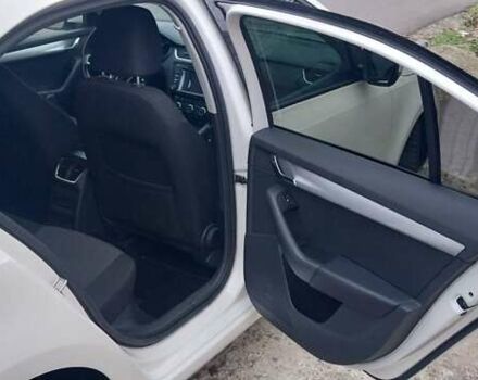 Белый Шкода Октавия, объемом двигателя 1.4 л и пробегом 220 тыс. км за 10500 $, фото 13 на Automoto.ua