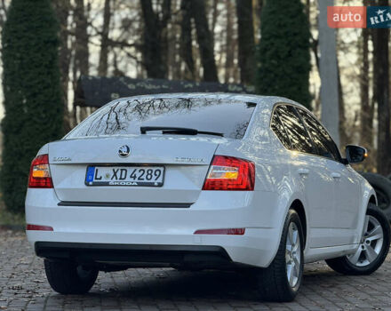 Белый Шкода Октавия, объемом двигателя 1.6 л и пробегом 207 тыс. км за 10499 $, фото 39 на Automoto.ua