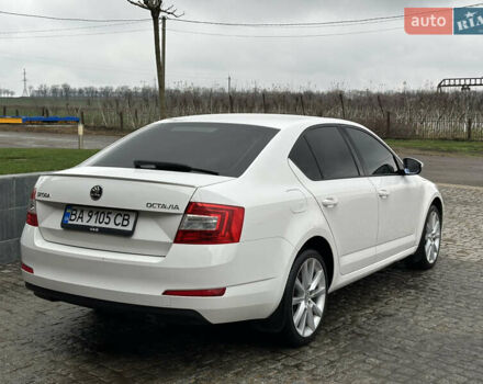 Білий Шкода Октавія, об'ємом двигуна 1.8 л та пробігом 190 тис. км за 12000 $, фото 8 на Automoto.ua