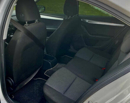 Білий Шкода Октавія, об'ємом двигуна 1.4 л та пробігом 173 тис. км за 9900 $, фото 10 на Automoto.ua